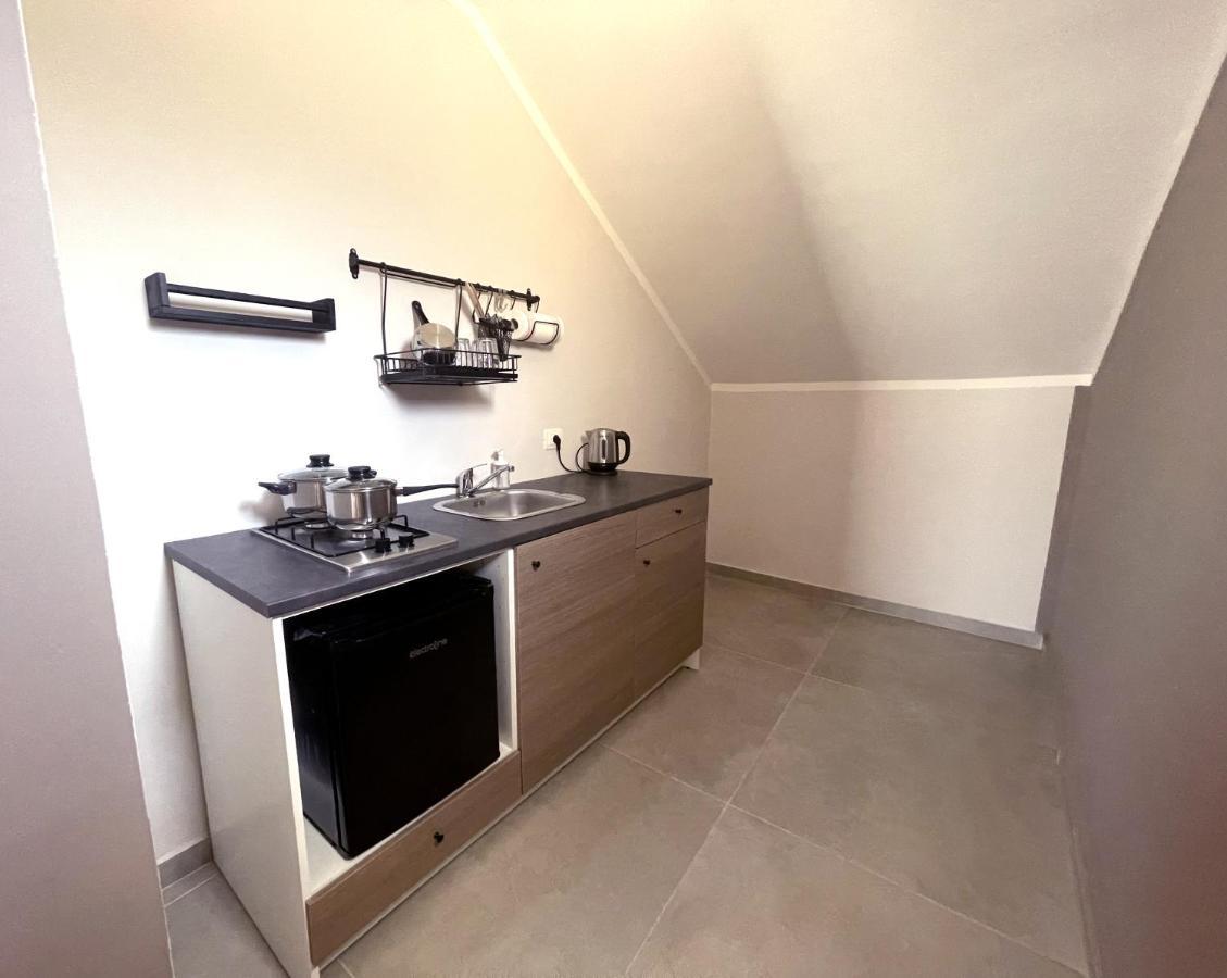 B&B Il Tirreno Cipollina Екстериор снимка