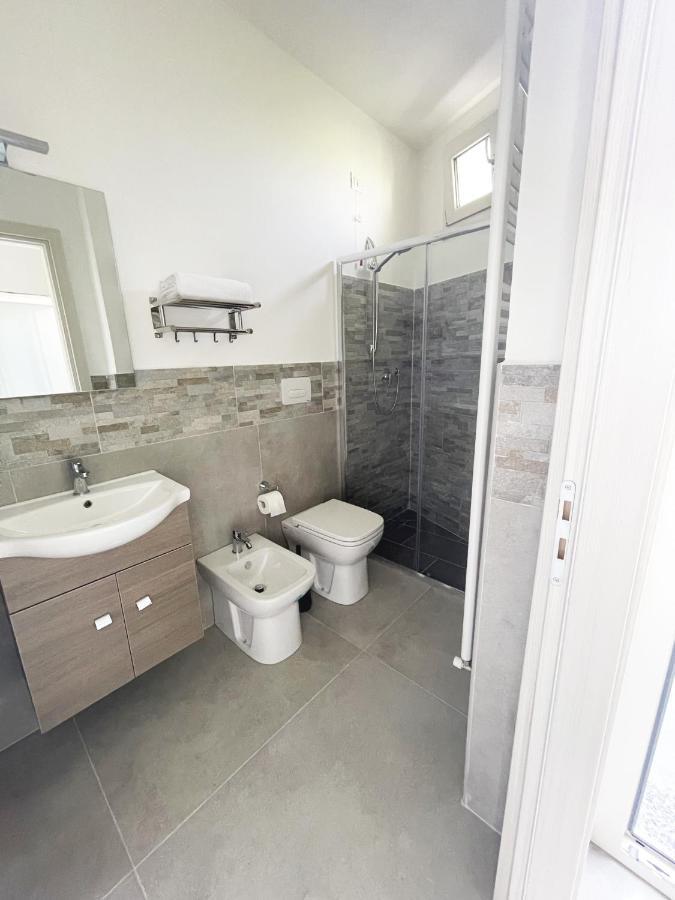 B&B Il Tirreno Cipollina Екстериор снимка