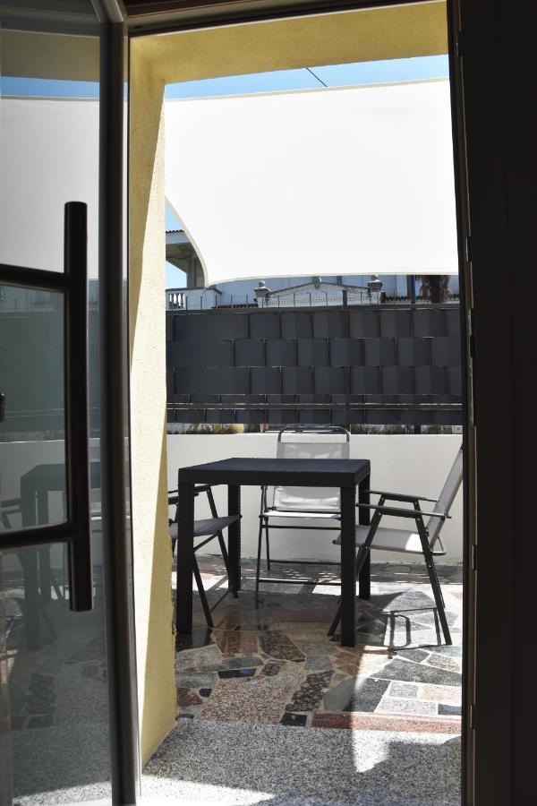 B&B Il Tirreno Cipollina Екстериор снимка
