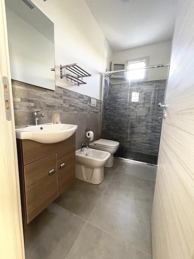 B&B Il Tirreno Cipollina Екстериор снимка